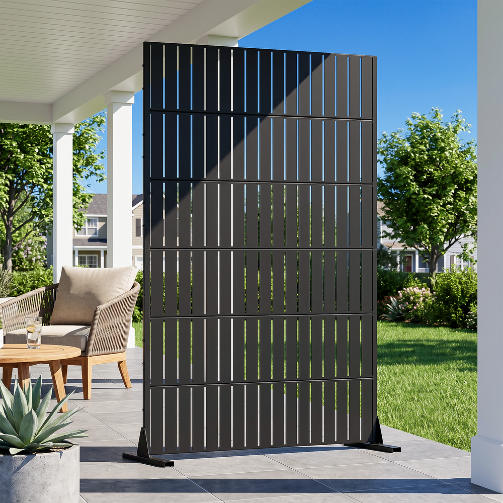 Modern Vertical Slat Outdoor Privacy Screen