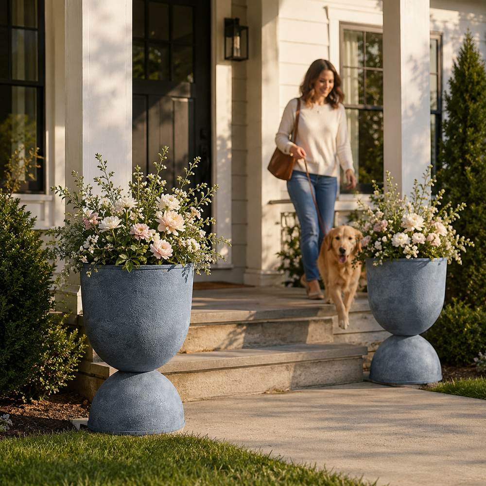 Rounded Modern Outdoor Planter — Set of 2