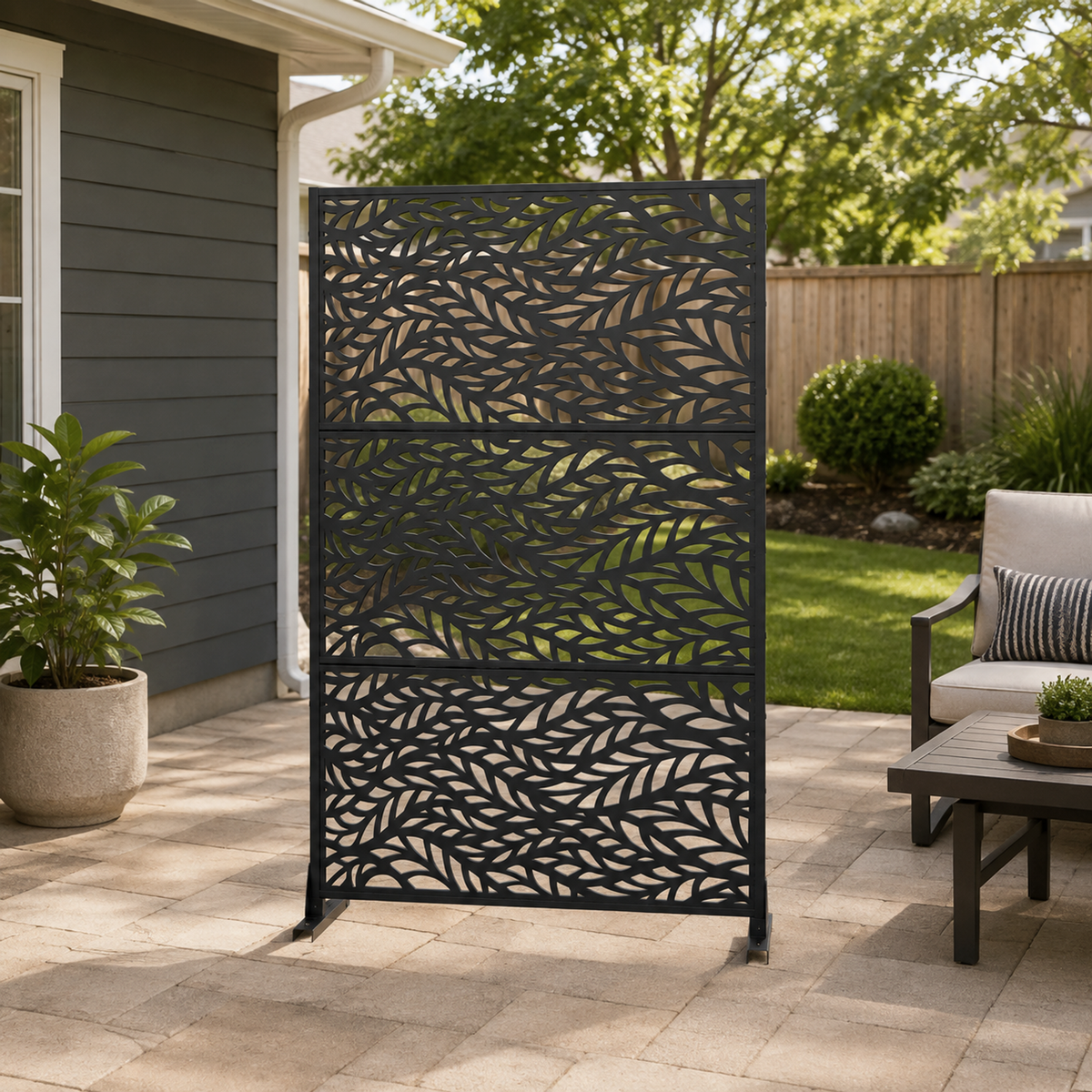 Flowing Leaf Metal Privacy Screen